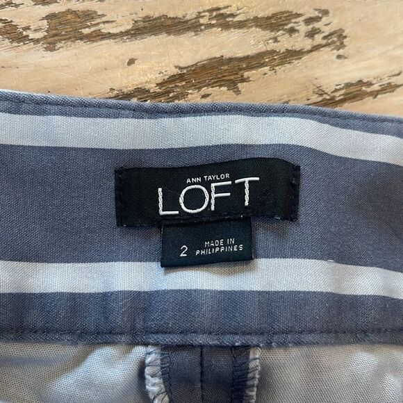 LOFT Nautical Stripe High Rise Button Sailor Shorts Gray and White Size 2 - Picture 5 of 11